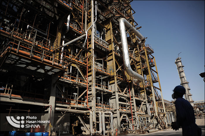 حذف تدریجی فنس‌های بین مردم با پالایشگاه هاشمی‌نژاد