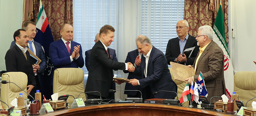 شرکت ملی نفت ایران با گازپروم 2 تفاهم‌نامه همکاری امضا کرد