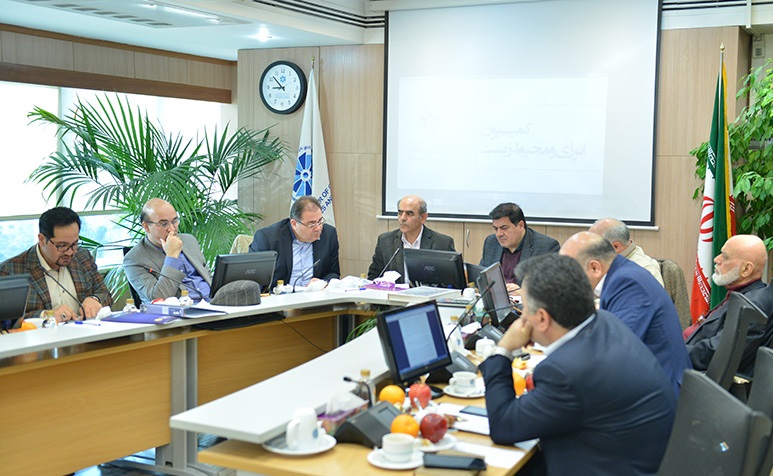 بررسی طرح بهبود پرداخت یارانه‌ها در نشست کمیسیون انرژی اتاق تهران