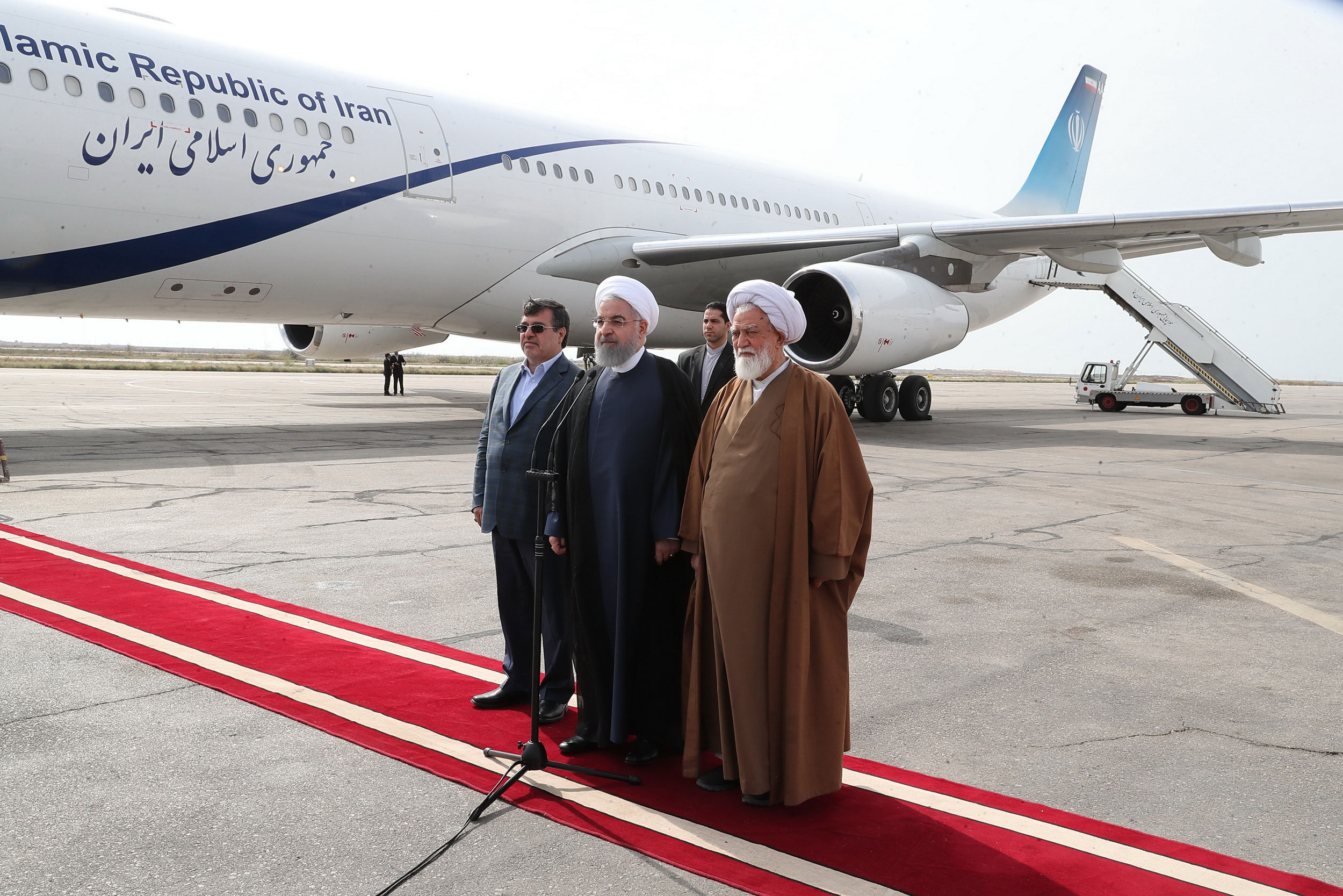 15 طرح با هزینه بیش از 4 هزار میلیارد تومان در هرمزگان افتتاح می‌شود