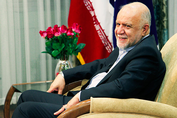 عیدی من به مردم کار شرافتمندانه است