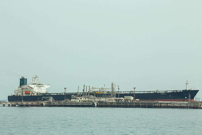 Iran Oil, Condensate Exports at 2.7 in May 2018