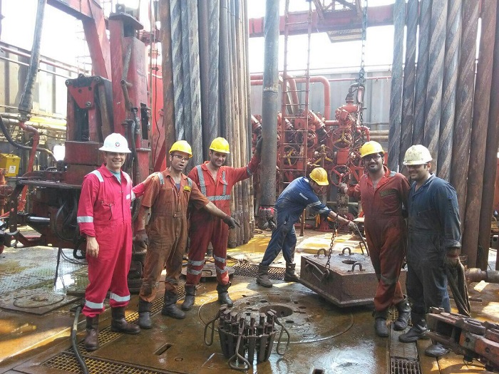 عملیات ایجاد حفره کنارگذر در چاه اکتشافی فروزان-20 با موفقیت انجام شد