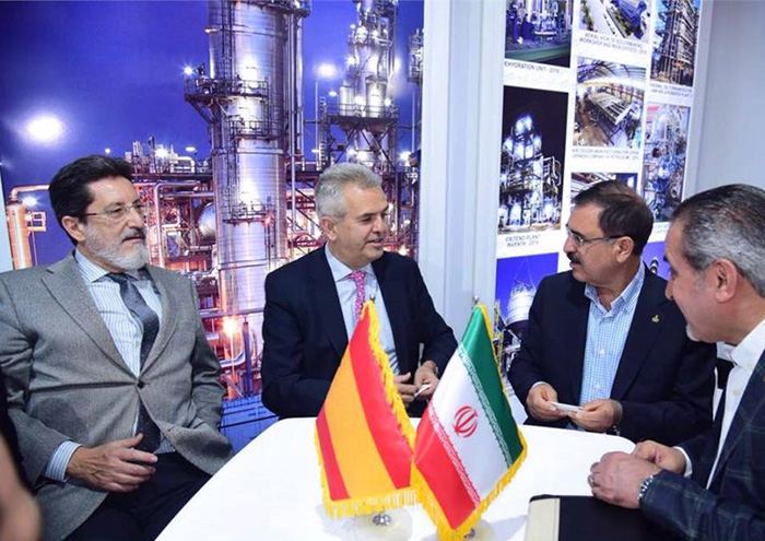 تاکید آلمانی‌ها و اسپانیایی‌ها بر تداوم همکاری‌ با صنعت پتروشیمی ایران