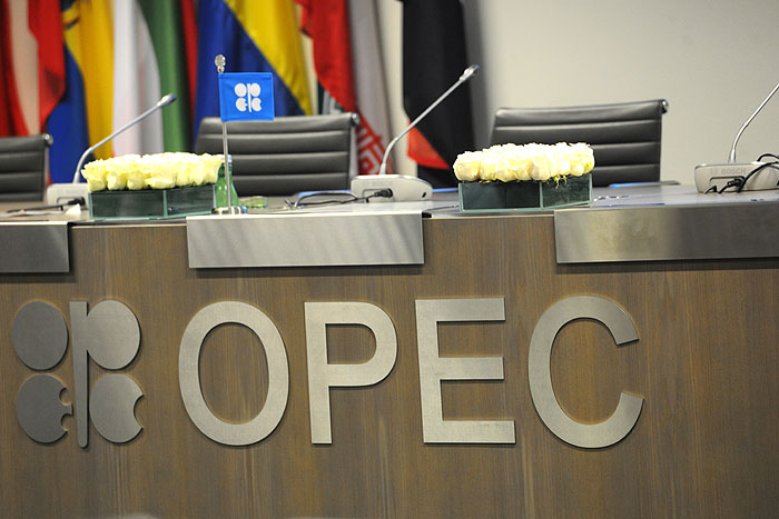 تصمیمات اوپک در تعیین قیمت جهانی نفت اثرگذار است