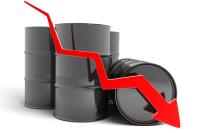 معامله‌گران برای افت قیمت نفت آماده می‌شوند