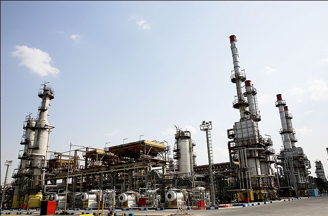 Tehran Oil Refinery Undergoes Major Overhaul
