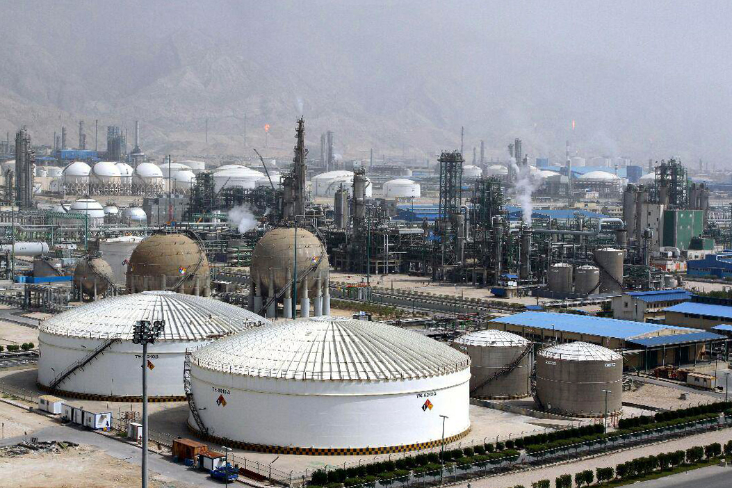 New Petrochem Production Record in Western Iran